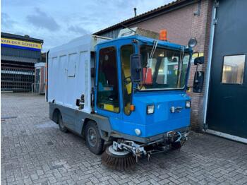 Sopmaskin Ravo 5000 Compact Zelfrijdende Veegmachine