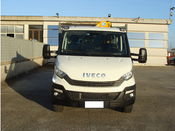 Transportbil med tippflak IVECO