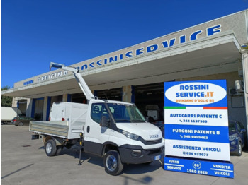 Transportbil med flak IVECO Daily 35C15