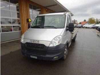 Transportbil med flak IVECO Daily 35c21