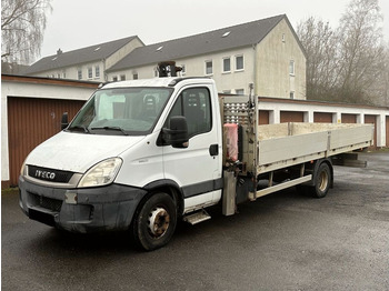 Transportbil med flak IVECO Daily