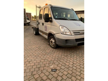 Transportbil med tippflak IVECO Daily