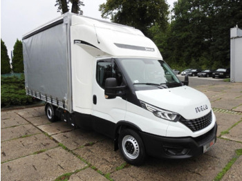 Transportbil med kapell IVECO Daily 35s18