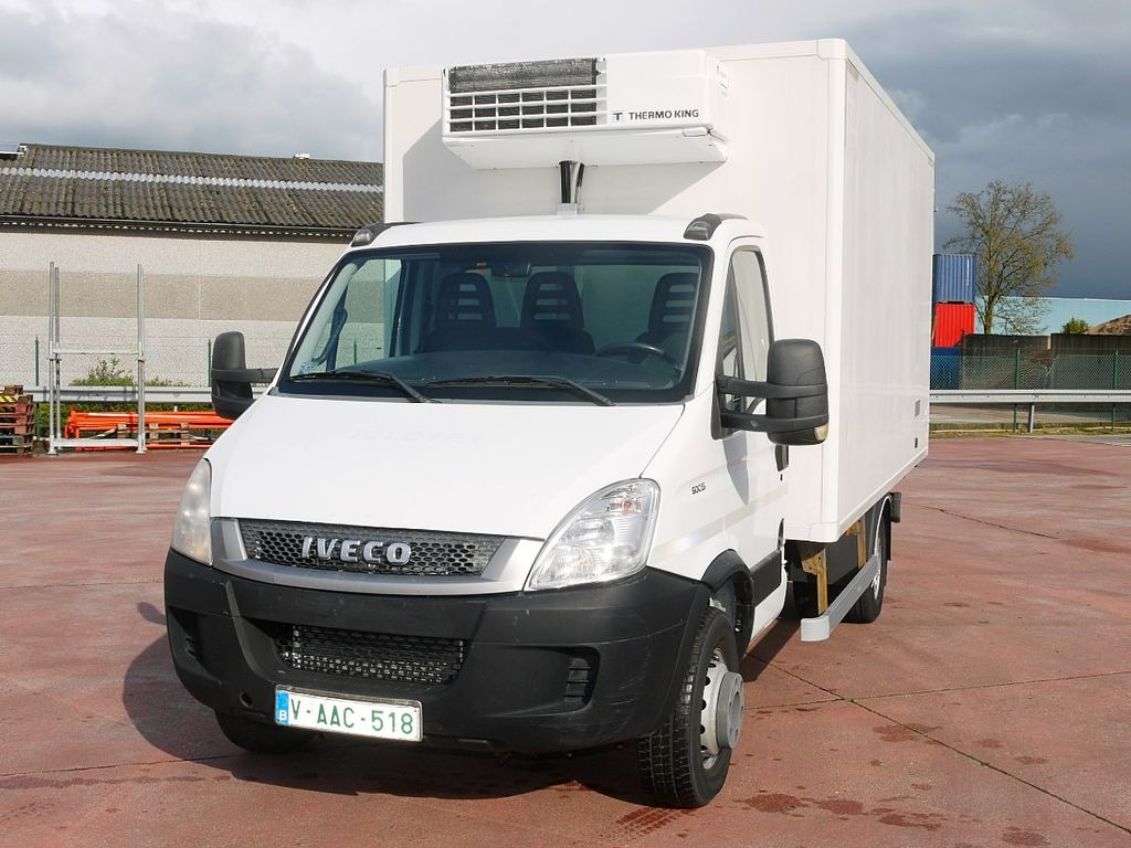 Iveco 60C15 65 70 DAILY KUHLKOFFER THERMOKING V500 A/C  - Kylbil: bild 5