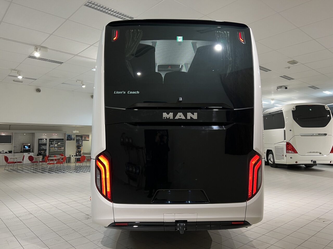 MAN Lions Coach R07 Euro 6E - Turistbuss: bild 5