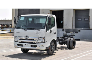 HINO 714 Chassis, 4.2 Tons (Approx.), Single cabin with TURBO, ABS and AIR BAG MY23 - Chassi lastbil: bild 1
