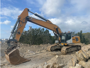 Liebherr R946 - Bandgrävare: bild 1