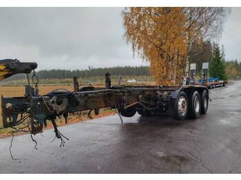Sisu 3 aks. kärryvärkki - Chassi trailer: bild 1