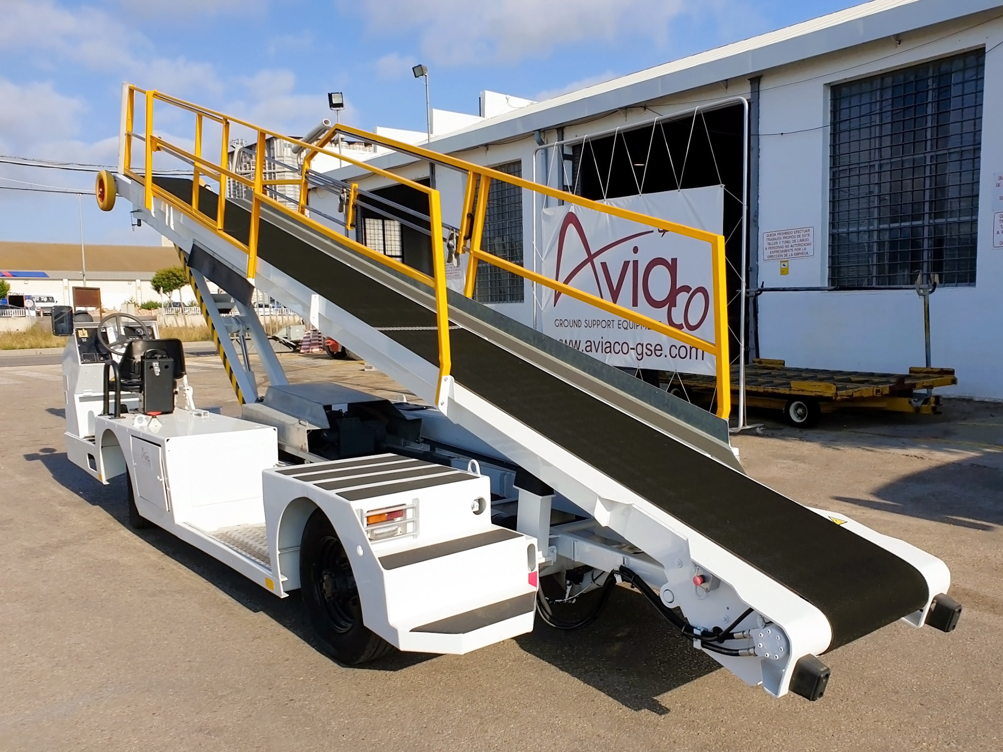 AVIACO GSE - Flygplatsutrustning TLD undefined: bild 2