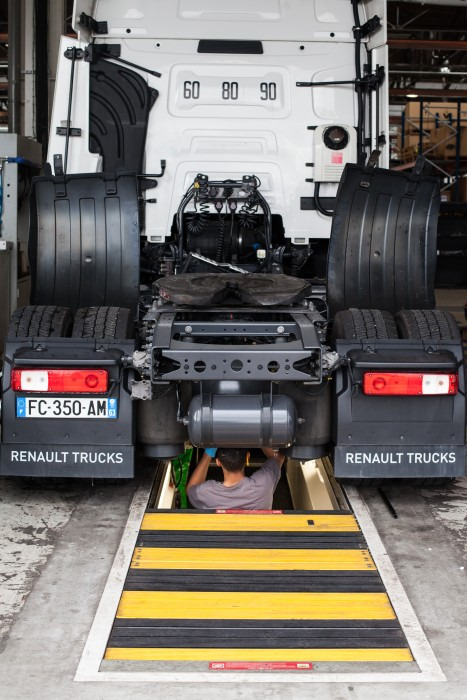 Renault Trucks France - Dragbilar RENAULT - växellåda: automatisk undefined: bild 7