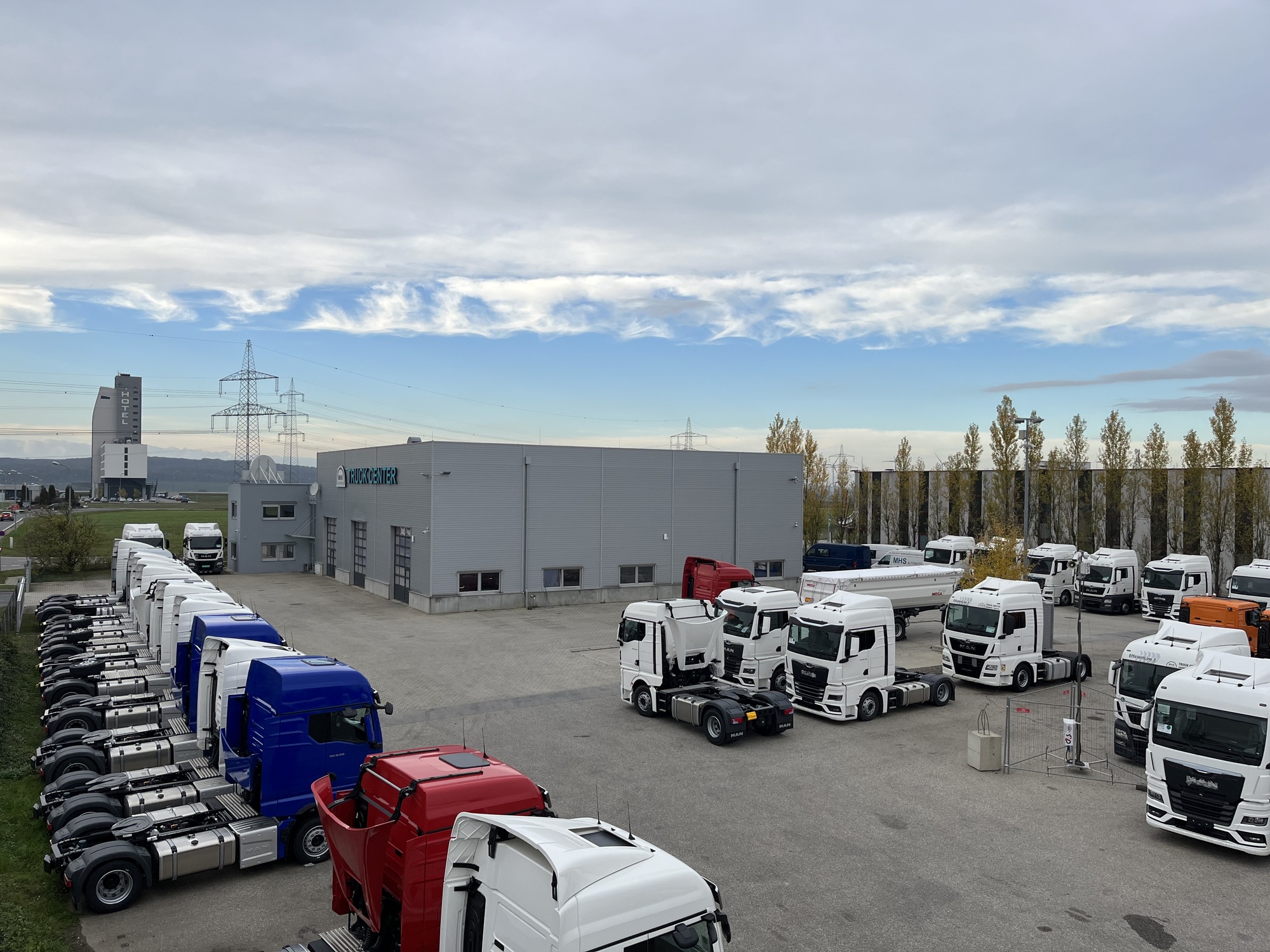 MHS Truck Center GmbH undefined: bild 3