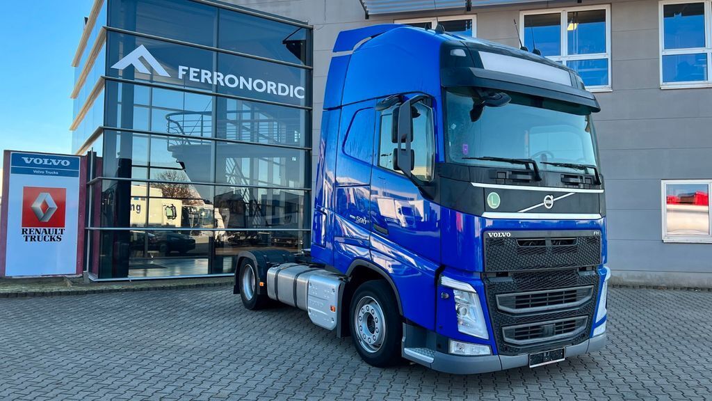 Ferronordic Used Trucks GmbH - Transportbilar RENAULT - År: 2023, Diesel undefined: bild 2