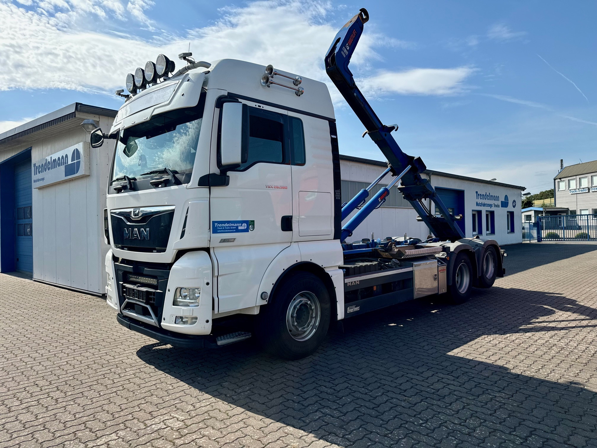 Annette Trendelmann Truck GmbH  - fordon till salu undefined: bild 9