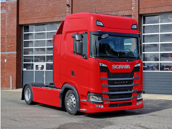 Dragbil SCANIA S