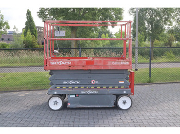 Saxlift SKYJACK