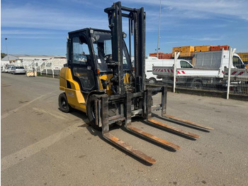 Dieseltruck CATERPILLAR DP