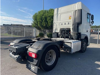 Dragbil DAF XF105: bild 4