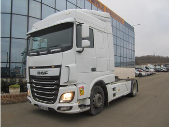 Dragbil DAF XF 105 460