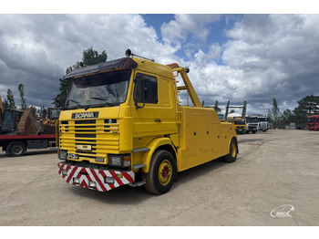 Biltransportbil lastbil SCANIA R143