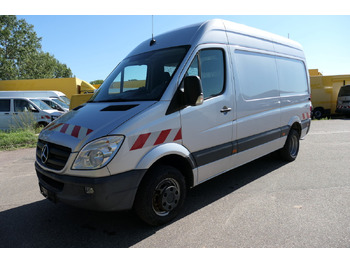 Skåpbil MERCEDES-BENZ Sprinter 519