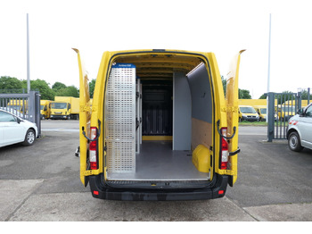 Skåpbil RENAULT Master