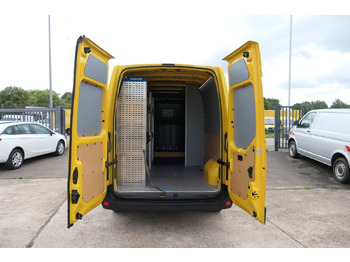Skåpbil RENAULT Master