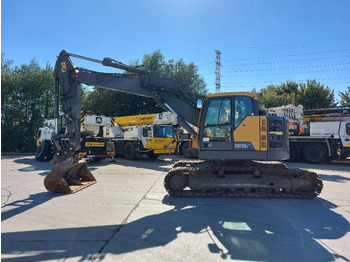 Bandgrävare VOLVO ECR235EL