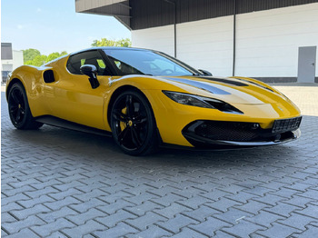 Personbil FERRARI