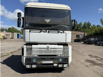 Dragbil RENAULT Magnum 440