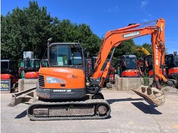 Minigrävmaskin DOOSAN DX63-3