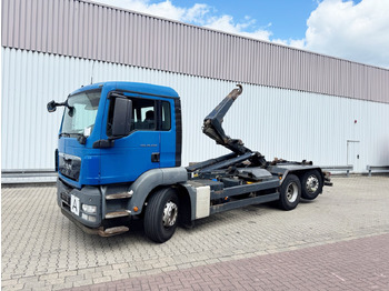 Lastväxlare lastbil MAN TGS 26.400
