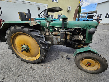 Traktor ZETOR