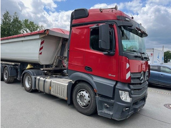 Dragbil MERCEDES-BENZ Actros 1848