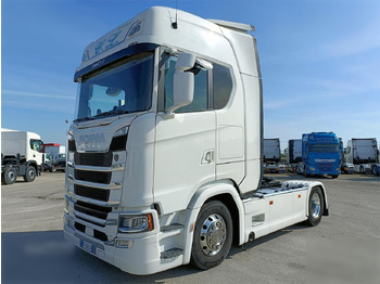 Dragbil SCANIA S 500