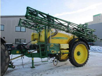 Bogserad spruta JOHN DEERE