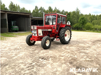 Traktor INTERNATIONAL