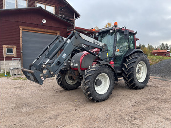 Traktor VALTRA A-series