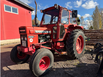 Traktor VOLVO