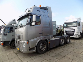 Dragbil VOLVO FH16