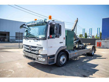 Lastväxlare lastbil MERCEDES-BENZ Atego 1222