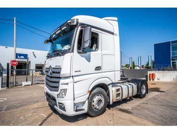 Dragbil MERCEDES-BENZ Actros 1845