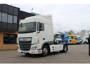 Dragbil DAF XF 106 460