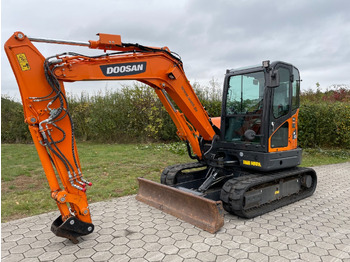 Minigrävmaskin DOOSAN DX63-3