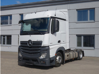 Dragbil MERCEDES-BENZ Actros 1843