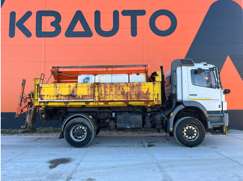Tippbil lastbil Mercedes-Benz Axor 1824 4x4 POSSIBLE TO BUY WITH SPREADER & FRONT PLOW: bild 4