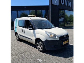 Små skåpbil FIAT Doblo
