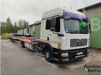 Biltransportbil lastbil MAN TGL 8.240