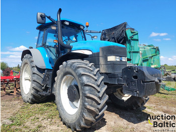 Traktor NEW HOLLAND TM190