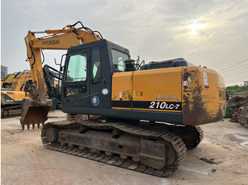 Bandgrävare HYUNDAI R210