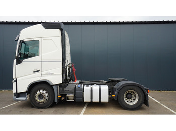 Dragbil VOLVO FH 420